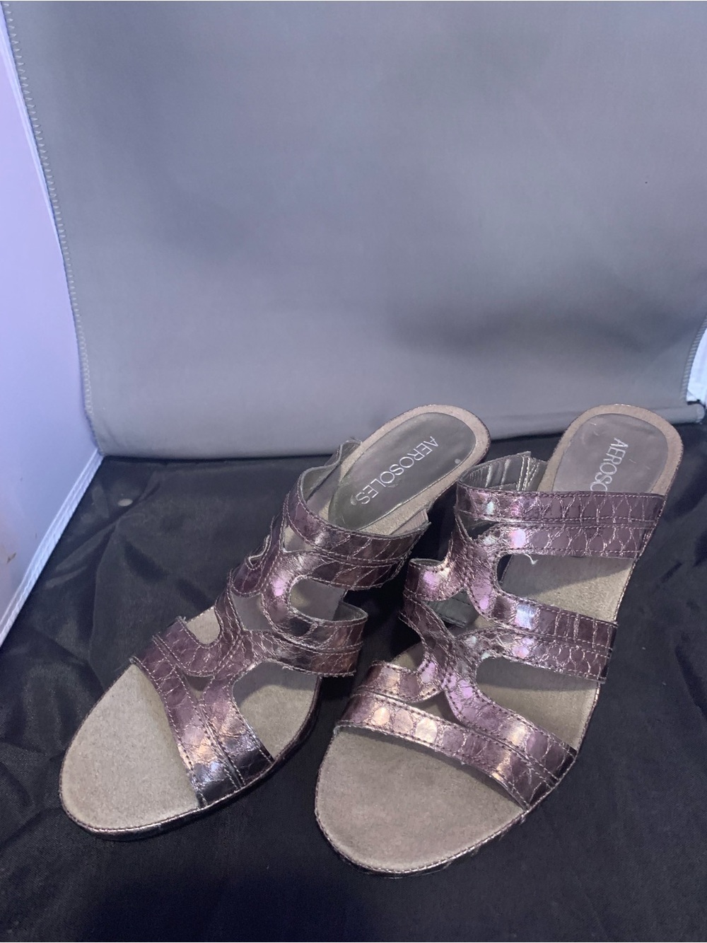AEROSOLES Metallic Plum 🐊 Patterned Slide-on Heeled Sandals
